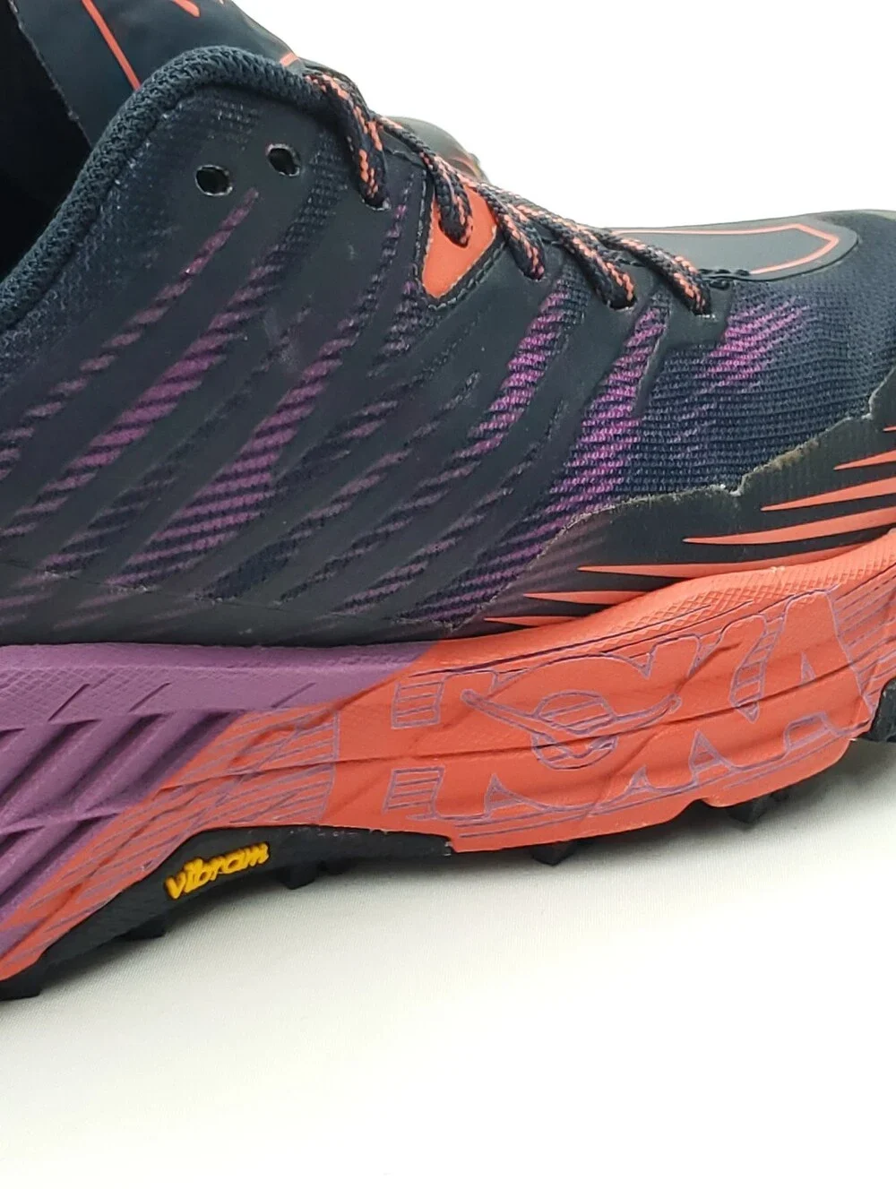Hoka One One Speedgoat 4 Trail Running Shoes Women Size 7 Outer Space Hot Coral